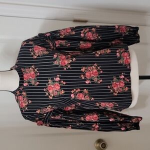 H&M Size 6 Black and Pink Floral with White Stripe Cotton Balloon-sleeved Blouse